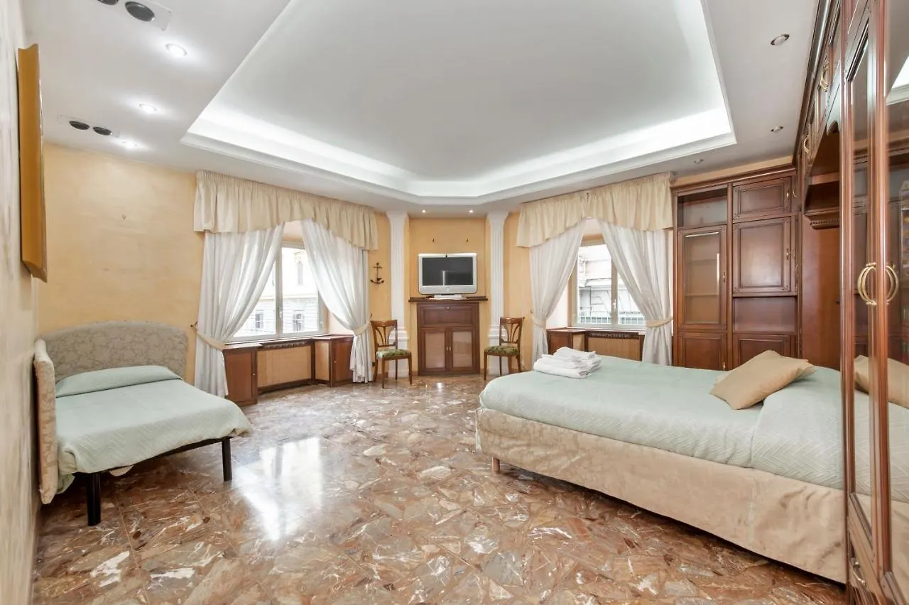 Charming Roma Apartment With 3 Bedrooms Italy
